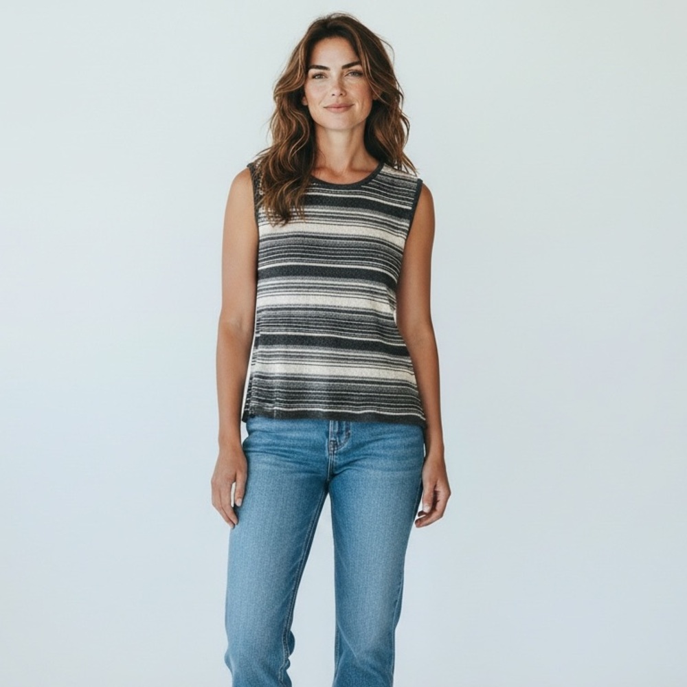 Liz Claiborne Black and White Striped Tank Top